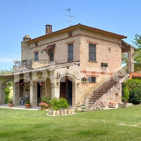 Casolare Il Vecchio Tatil Evi